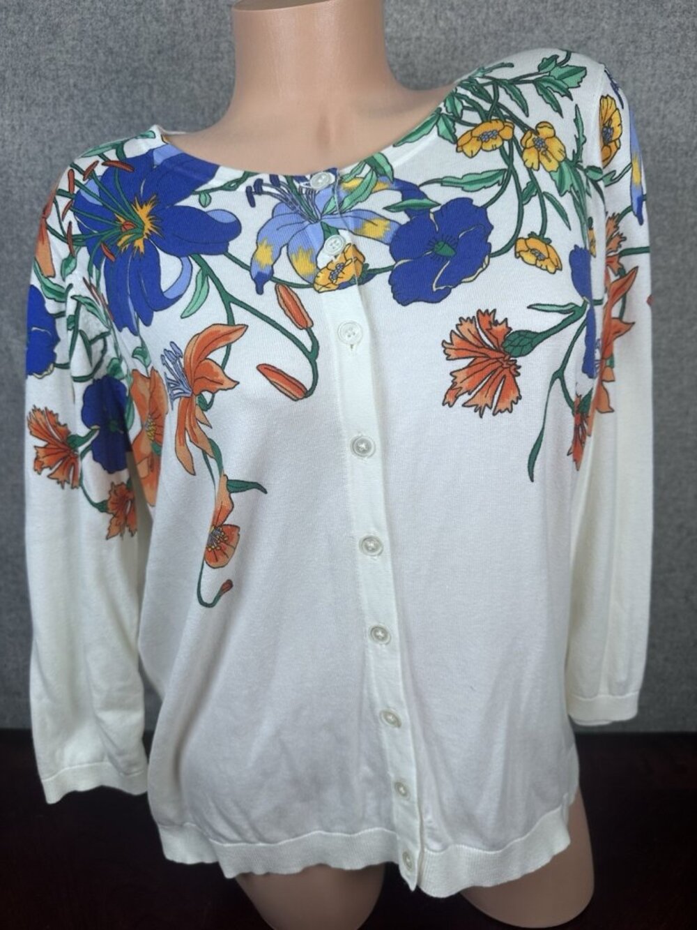 Talbots Womens 1XP Cardigan Sweater White Button Floral 3/4 Sleeve Lightweight
